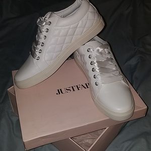 Kontessa Sneakers